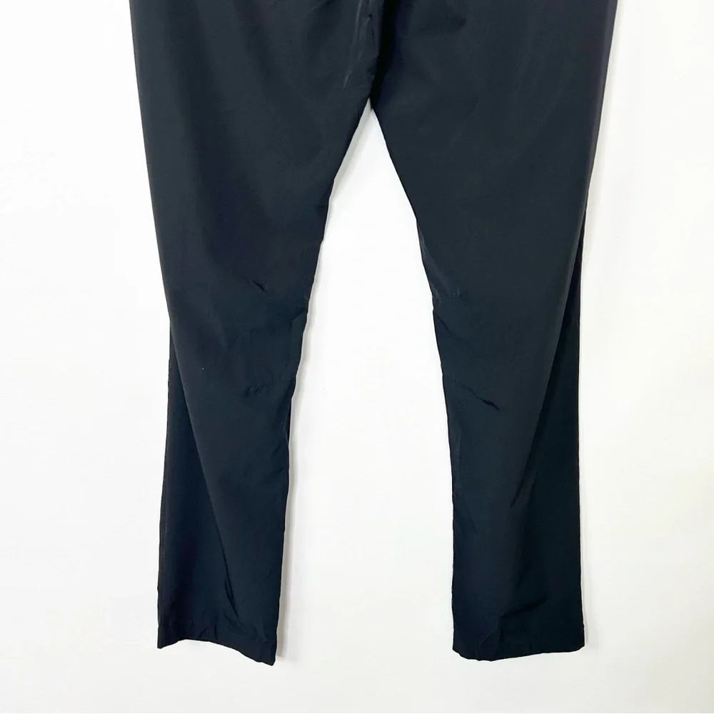 Fabletics men’s stretch athletic pants black